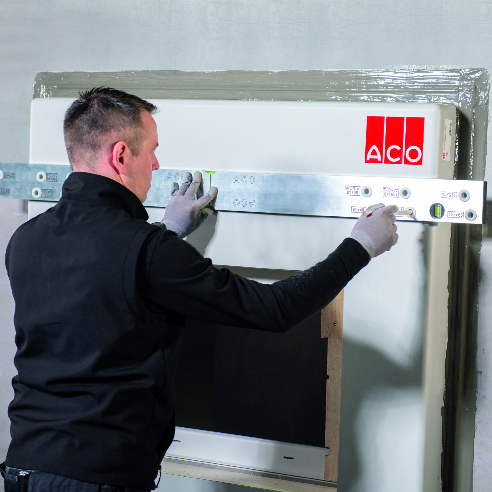 Installation &
Maintenance